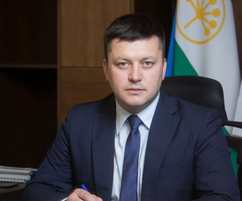 Ратмир Мавлиев Ратмир Мавлиев