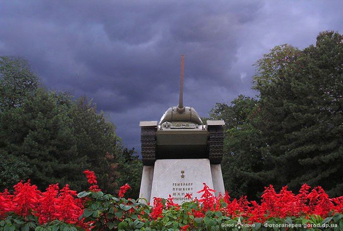 � ������ (�� ����, �� ����������� � �� ��������) ���-������ ����� ������� � �������� �������, ��� �� ��� "�������"...