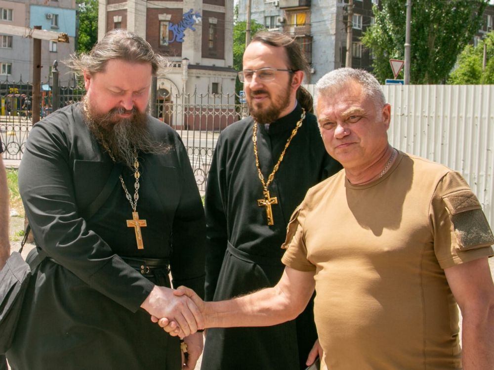 Делегация священников Русской Православной Церкви Московского Патриархата оценила степень повреждений трех мариупольских православных храмов