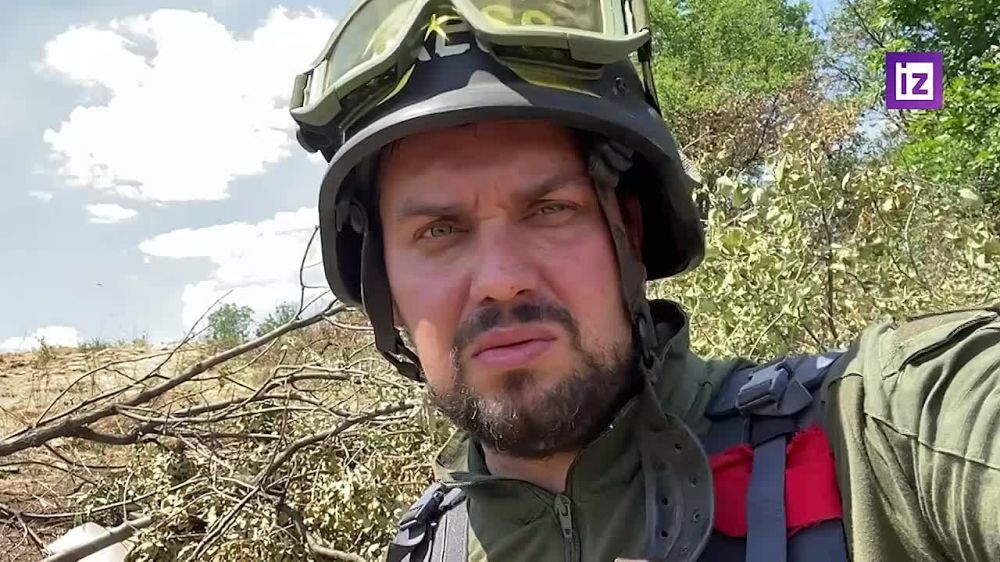 Контрбатарейная борьба войск ДНР — орудия защитников Донбасса непрерывно ведут огонь по позициям ВСУ