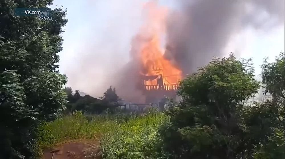 Покровский женский монастырь загорелся в Нижегородской области