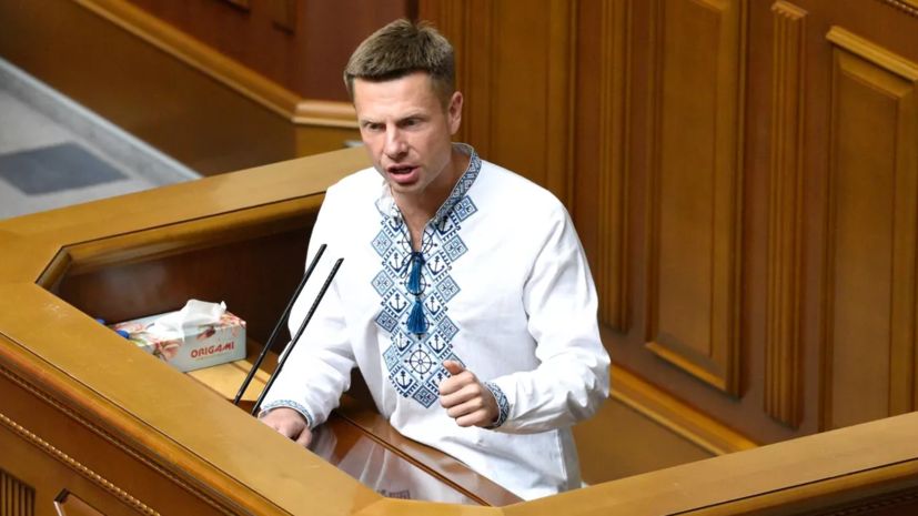 На Украине сообщили о взрывах в Кременчуге и Кривом Роге