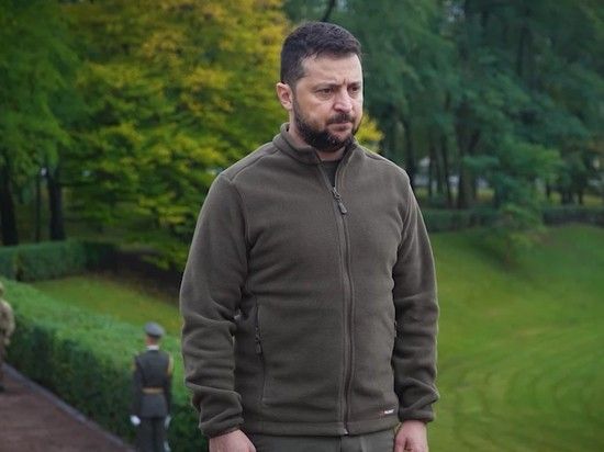 Украинские СМИ сообщили о взрывах в родном городе Зеленского