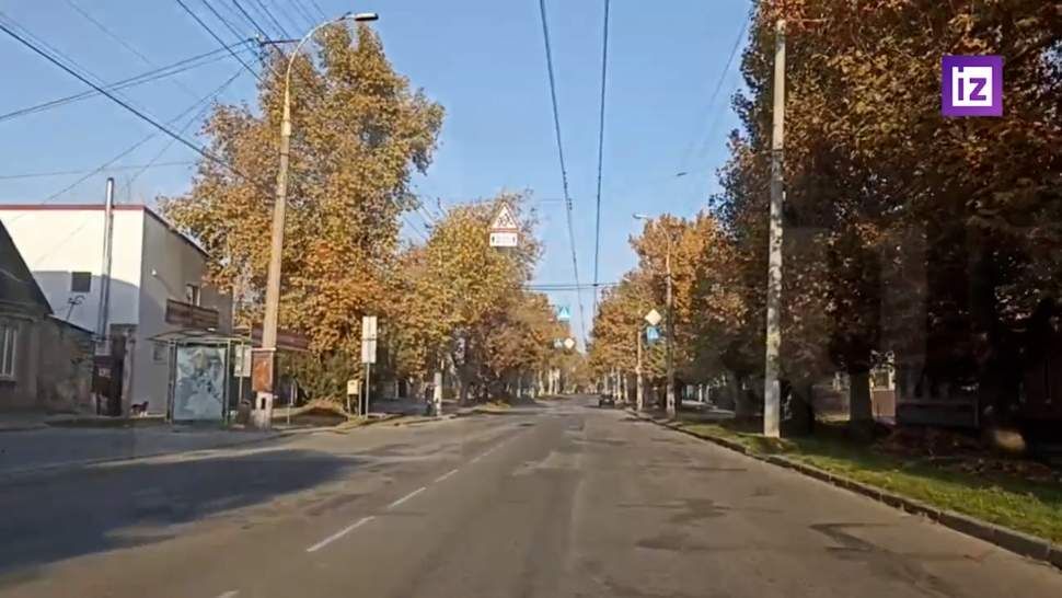 Корреспондент «Известий» показал Херсон перед маневром российских войск