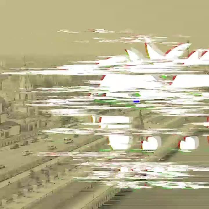 Сильный пожар в красноярском ТЦ "Взлётка Plaza"