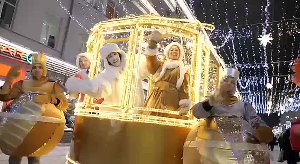 2023 год Нижний Новгород встречает в статусе «Молодежной столицы России» и с новым слоганом - «Город, в котором чувствуешь жизнь»