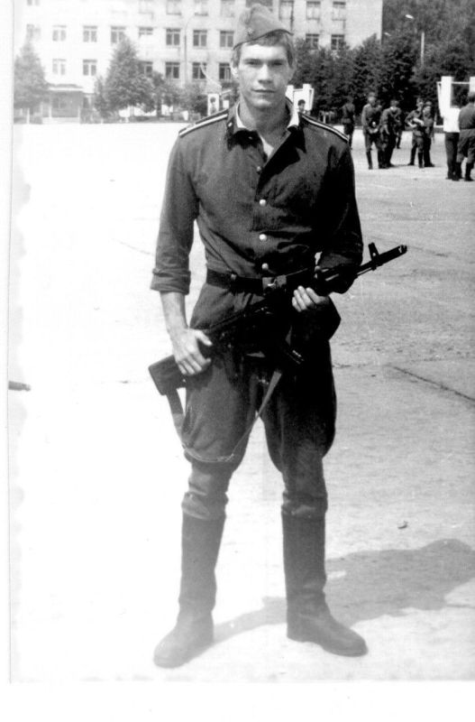 Олег Царёв: Получил сообщение в ответ на пост про военную форму