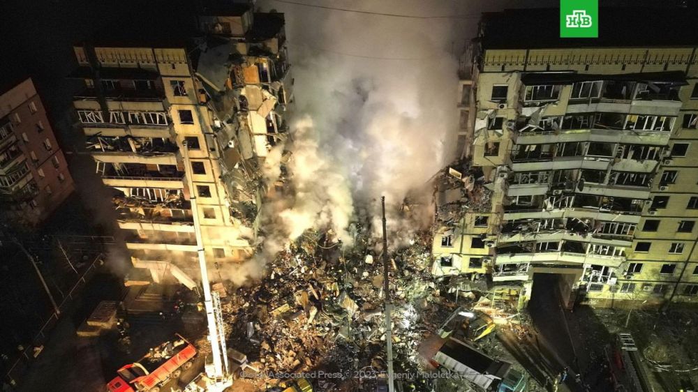 Советник офиса Владимира Зеленского Алексей Арестович в эфире одного из украинских YouTube-каналов заявил, что ракета упала...