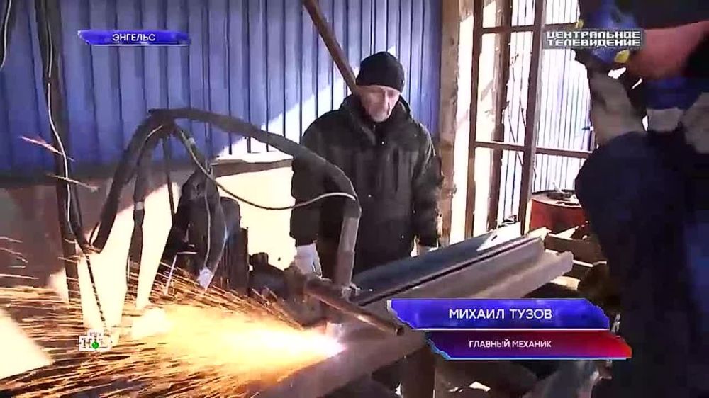 Уже больше 100 российских предпринимателей наладили выпуск военной продукции, в их числе и директор Покровского завода инструментов Светлана Журавлёва из Энгельса