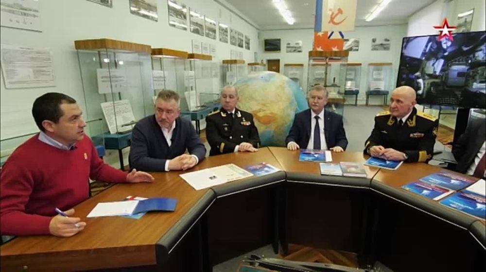 ©©©©©Операция «Бегемот»: как в 1991 году спасли морские ядерные силы РФ