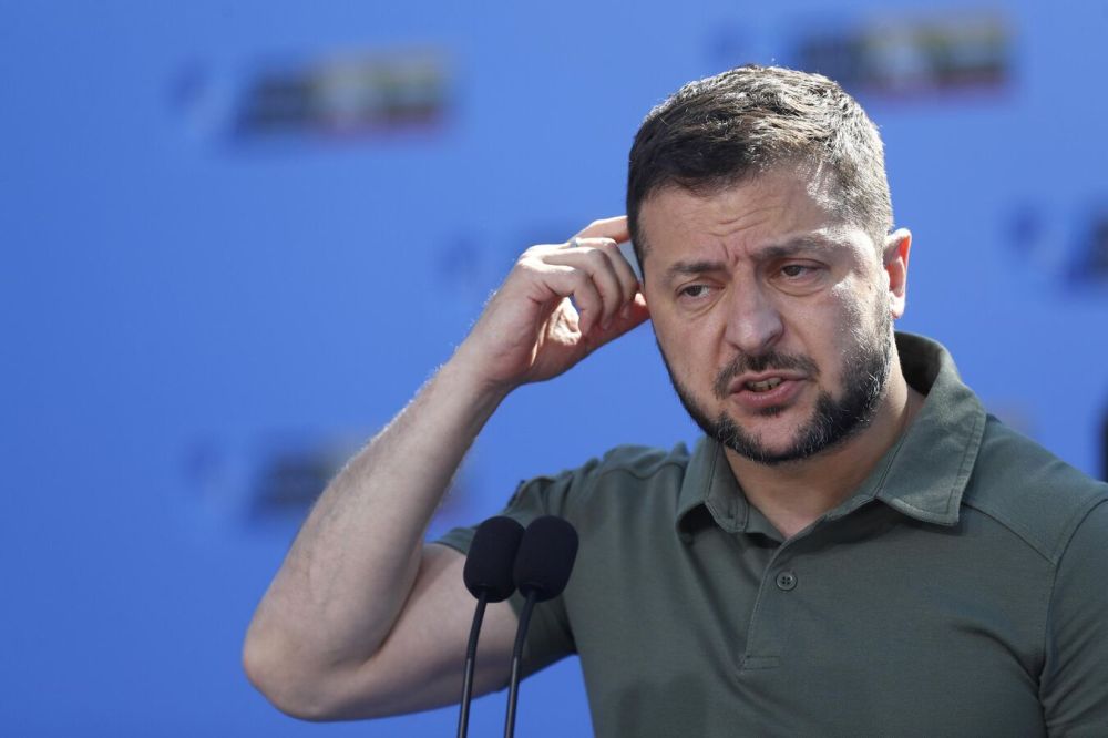 В США указали, как Россия с помощью Зеленского нанесла сильный удар Украине