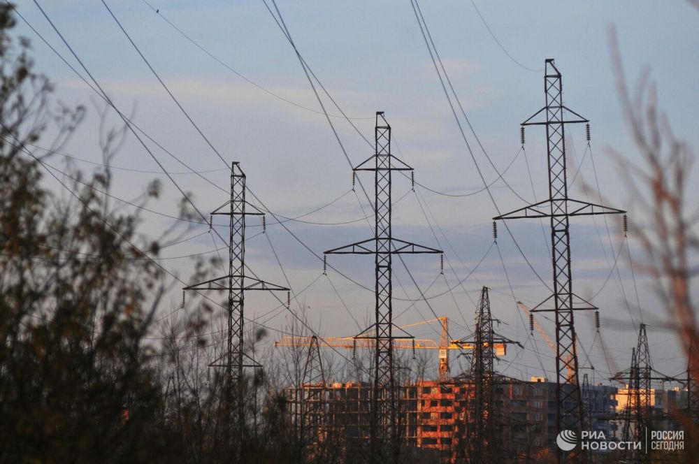 В Днепропетровской области солнечные панели и ЛЭП получили повреждения