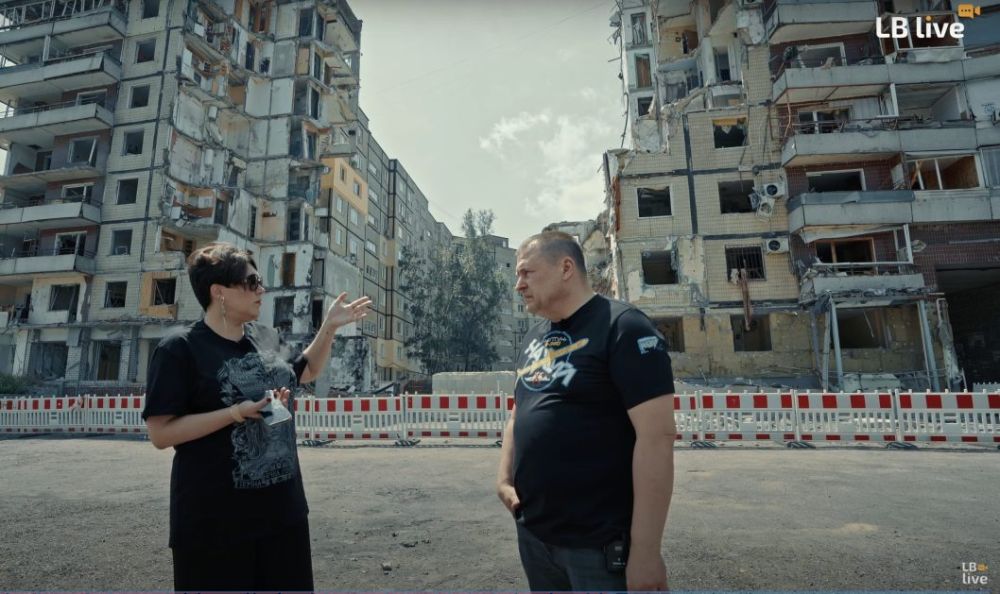 В Днепропетровске, жители дома на Победе, который разрушила украинская ракета ПВО, до сих пор не получили ни компенсации от государства, ничего