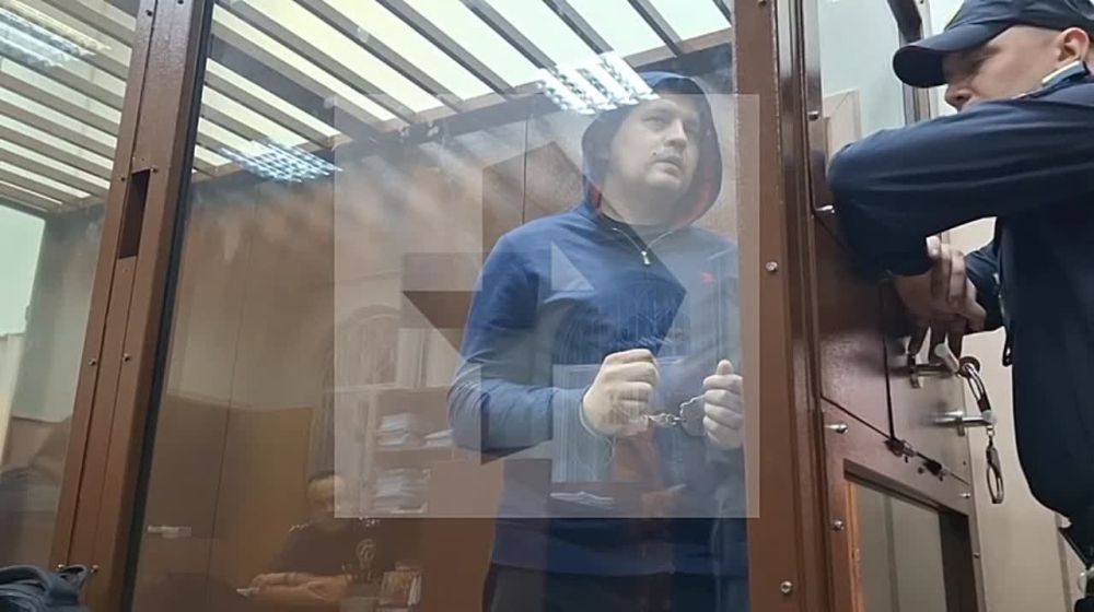 Евгений Соснин доставлен в суд