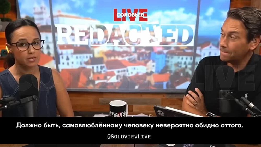 Клейтон и Натали Моррис высмеяли Зеленского, потерявшего статус «самого популярного парня в зелёной футболке»