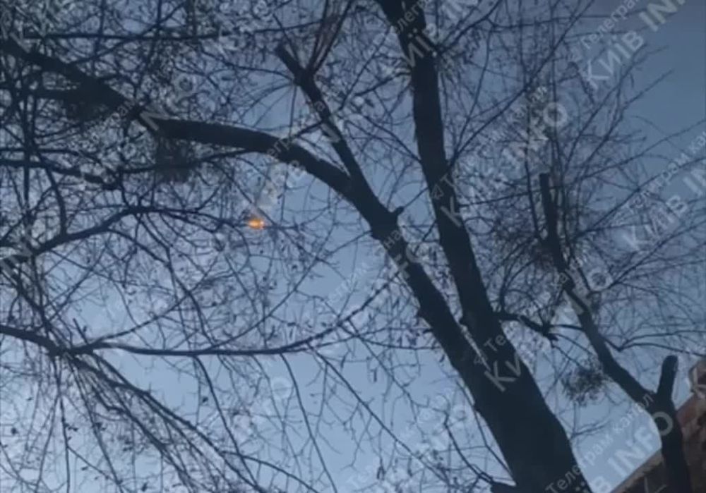 Владислав Шурыгин: В Киеве есть попадание по складу на Подоле - подтвердил Кличко По предварительной информации , там был цех производства дронов