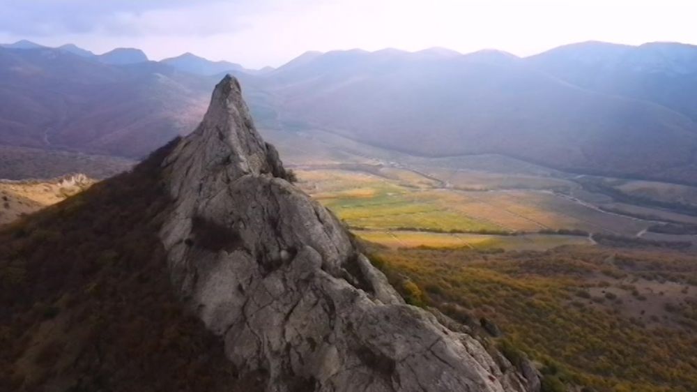 Сегодня сотрудники 19 особо охраняемых природных территорий Севастополя отмечают профессиональный праздник: День заповедников и национальных парков