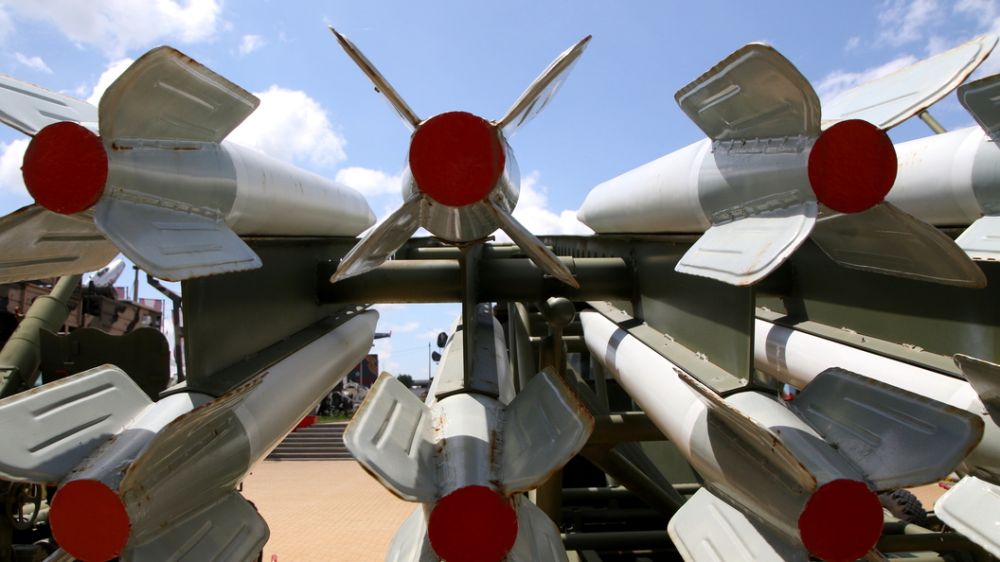 Удары по Днепропетровску 2 апреля: куда целились ракеты, где были взрывы, новости