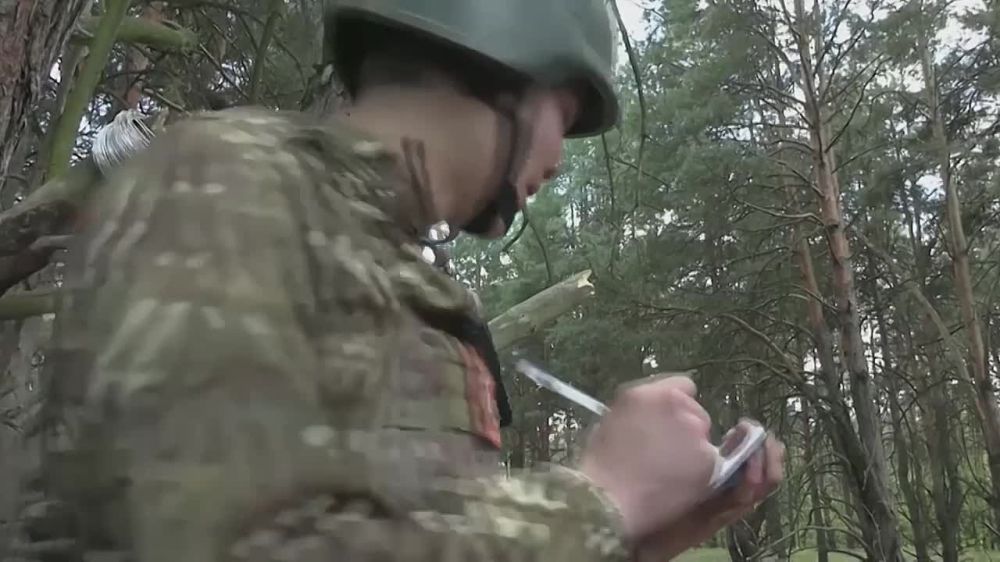 Расчёт 152-мм пушки "Гиацинт-Б" ВДВ уничтожил самоходное орудие и буксируемую гаубицу ВФУ на правом берегу Днепра — Владимир Сальдо