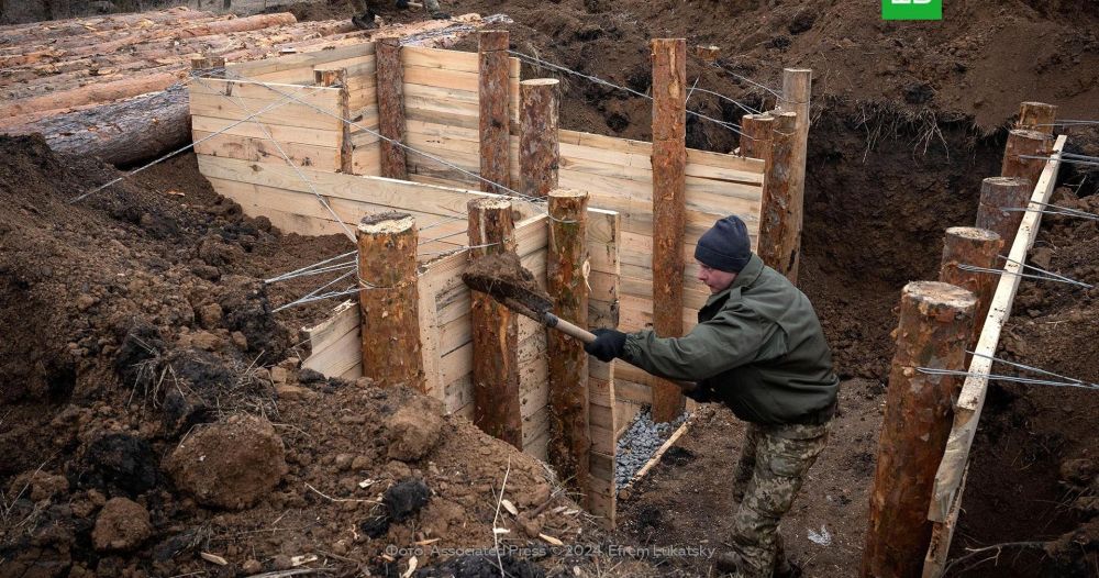 Боец ВСУ назвал фортификации в Днепропетровской области халтурой
