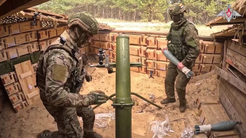 Минобороны РФ: Минометные расчеты уничтожают живую силу и технику противника на правом берегу Днепра
