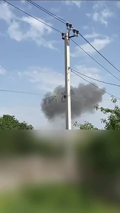 Сергей Мардан: Взрыв и задымление после прилёта баллистики в Новомосковском районе Днепропетровской области