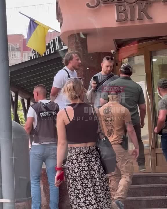 ������� ������� ��������� ��� ������� � �������������� ����������� � ������������ �� ����-�������