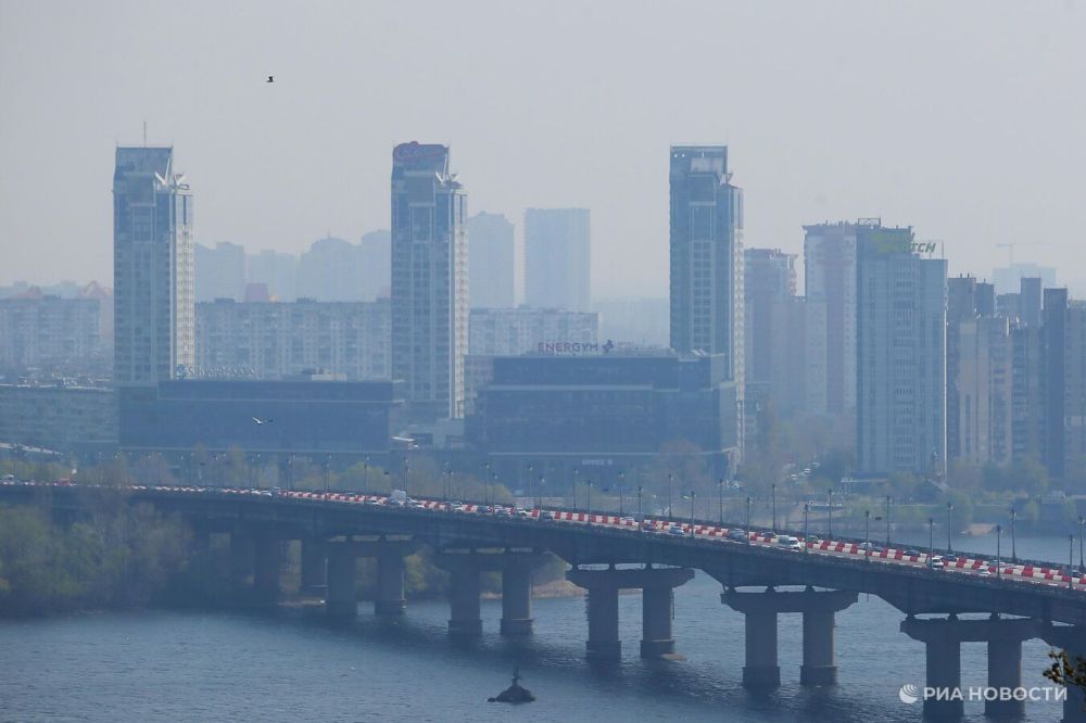 В нескольких областях Украины объявили воздушную тревогу