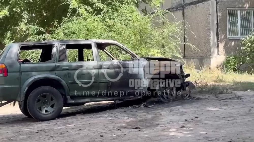 Видео машины, которую спалили партизаны ночью в Новомосковке