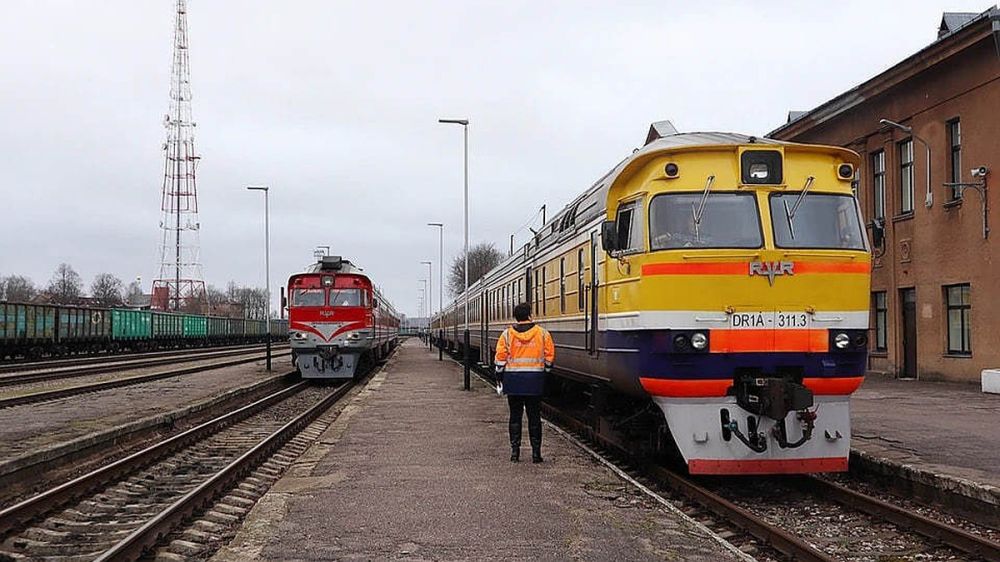 В Сумской и Днепропетровской областях Украины повреждена ж/д инфраструктура