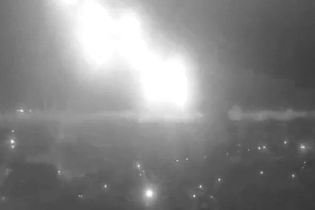 Зеленский подтвердил удар баллистической ракетой «Орешник» по Днепропетровску