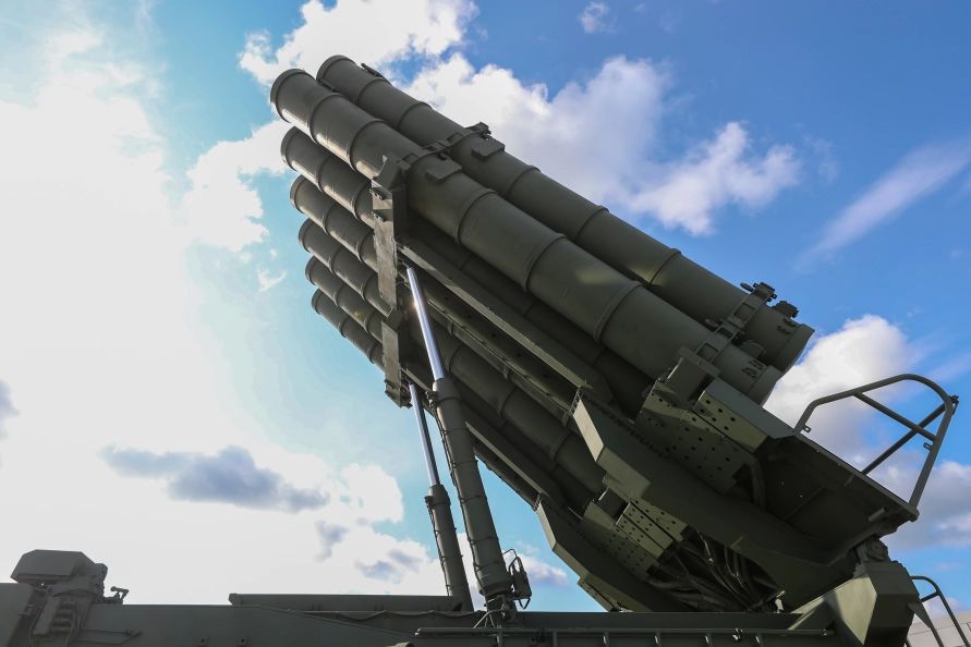 "Крепкий орешник": У новой баллистической ракеты России появился мерч