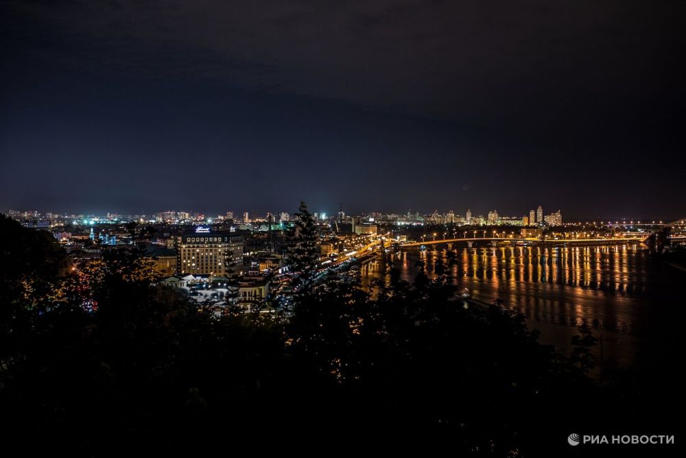 В шести областях Украины объявили воздушную тревогу