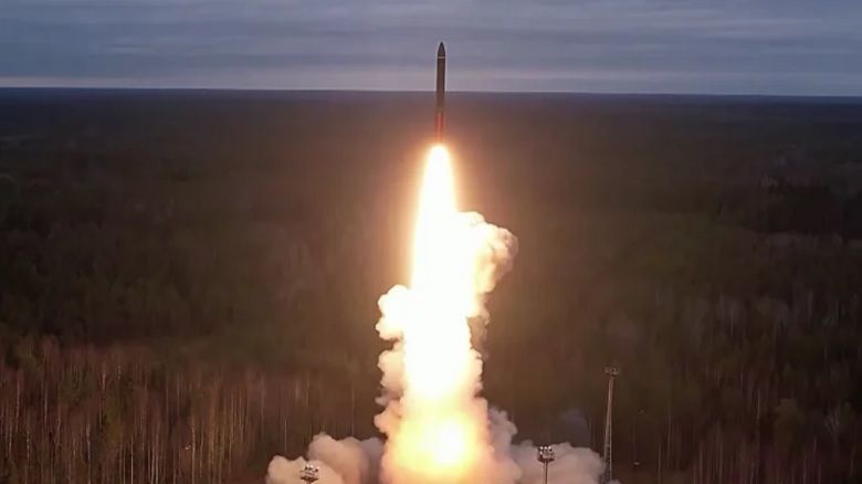 Аналитик InfoBRICS Боснич назвал «Орешник» самым мощным конвенциональным оружием