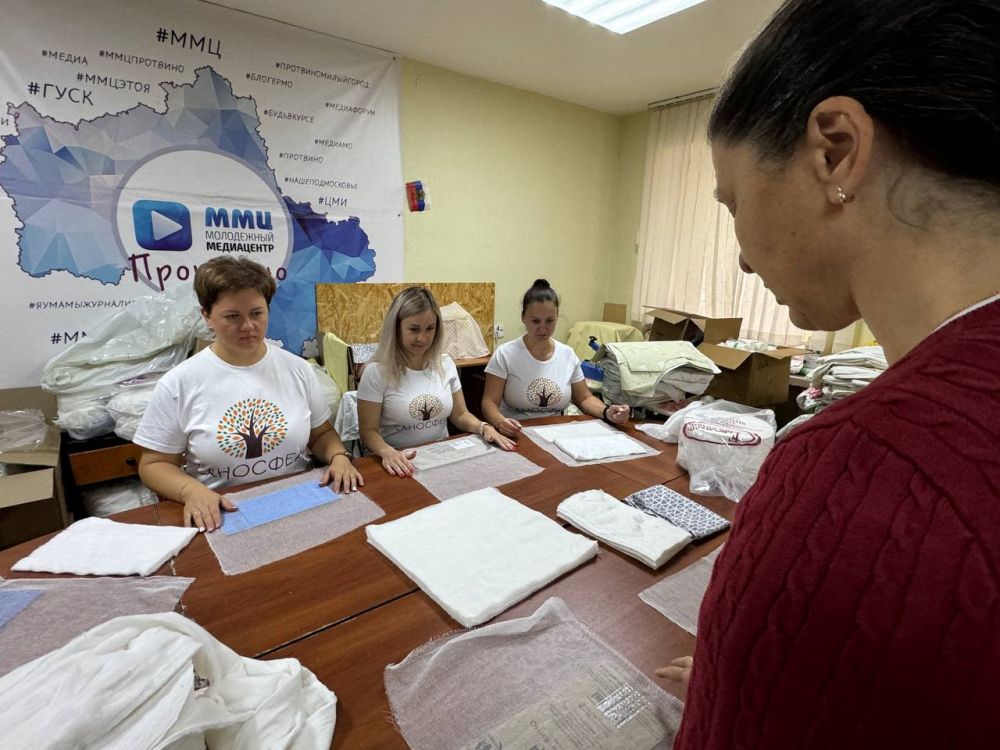 Активисты общественной организации «Стерильность – Фронту!» поддерживают участников СВО