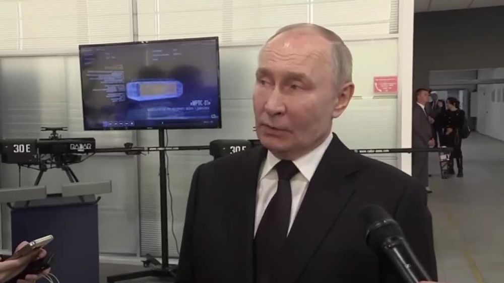 Украина получает данные космической разведки только от Запада, ВСУ не могли самостоятельно организовать атаку на Каспийский Трубопроводный Консорциум, — отметил Владимир Путин, комментируя удар ВСУ по энергообъекту 17 февраля