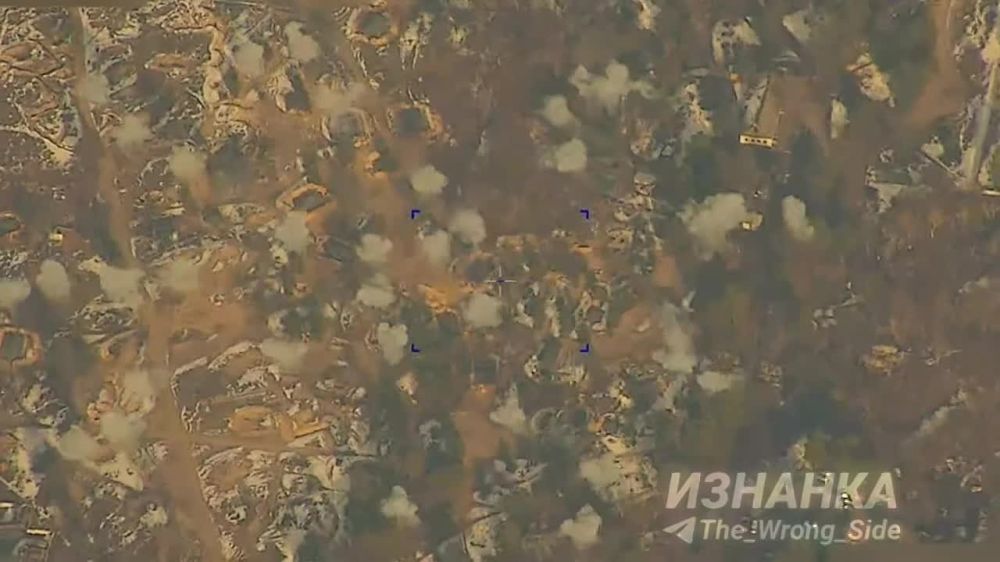 Кадры удара ОТРК "Искандер-М" по полигону Новомосковский в районе н.п