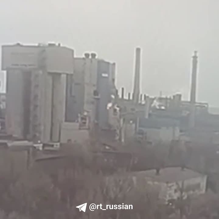Мощный взрыв произошёл на металлургическом комбинате в городе Каменское (Днепропетровская область)