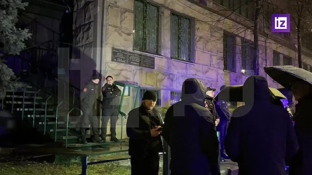 &quot;  ,   -  &quot;