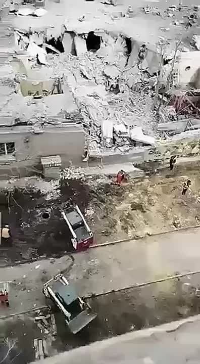 Сергей Карнаухов: А вот и видео последствий удара ОТРК "Искандер" по ресторану "Магеллан" в Кривом Роге