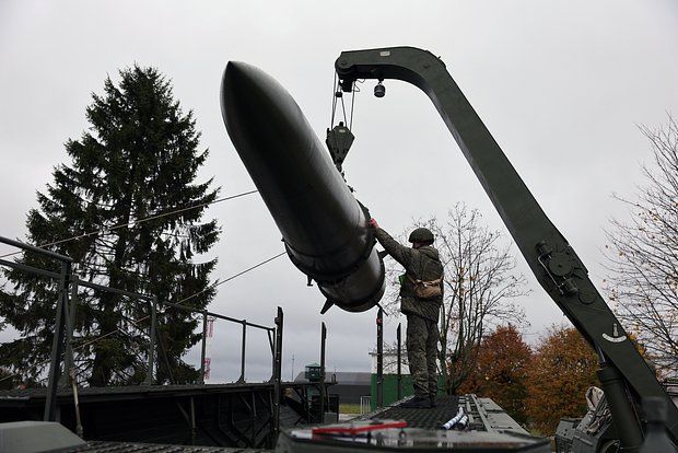 Разбор остатков гостиницы наемников ВСУ в Кривом Роге сняли на видео