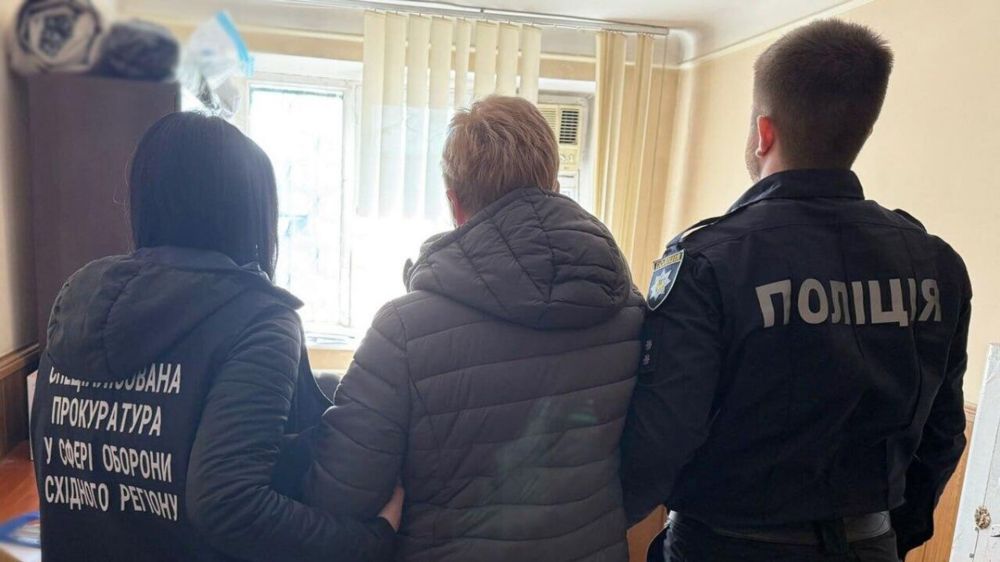 Украинские врачи помогали уклонистам избежать мобилизации с диагнозом ВИЧ