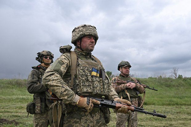 ВСУ перебросили бойцов батальона «Айдар» к границе с Днепропетровской областью