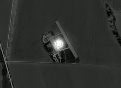 . Fighterbomber           ,        