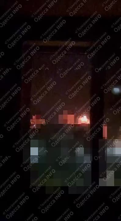 Дроны ударили по объекту в Одессе