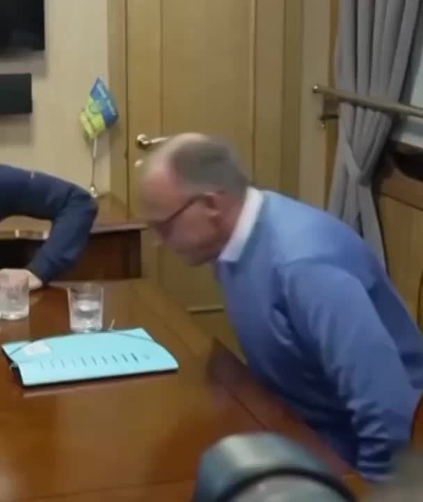 ��� � �� ����� ���� �����