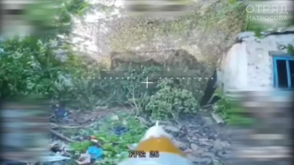 Сегодня дроноводы Отряда Матросова сожгли танк противника!