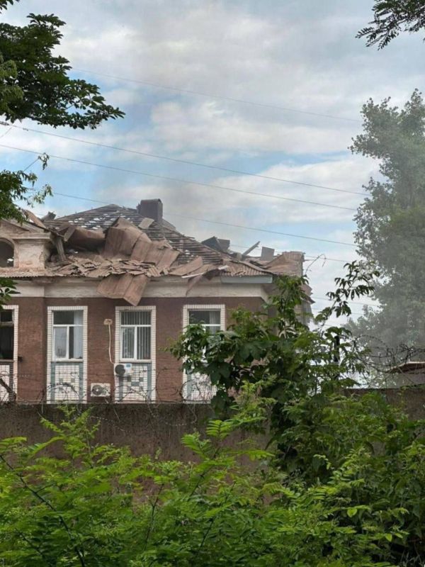 После удара ВС РФ по зданию ТЦК в Белгород-Днестровском неделю назад, сегодняшний удар по ТЦК в Кривом Роге (фото, видео), а также по аналогичным целям в Ровненской и Харьковской областях, наводит на мысль о новом системном...