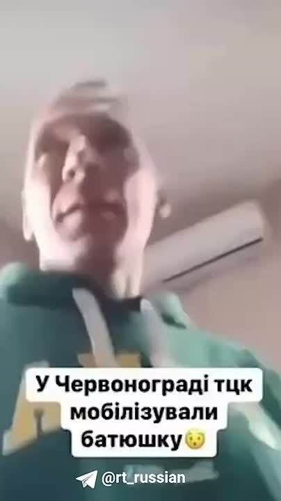 Нескольких священников УПЦ и протестантских пасторов удерживают в одной из воинских частей Львовской области