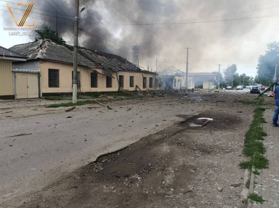 ТЦК в Пятихатках Днепропетровской области , по которому сегодня отработала ВС РФ